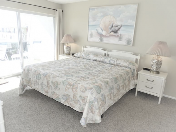 Siesta Key Value Vacation Rental with Gulf Views